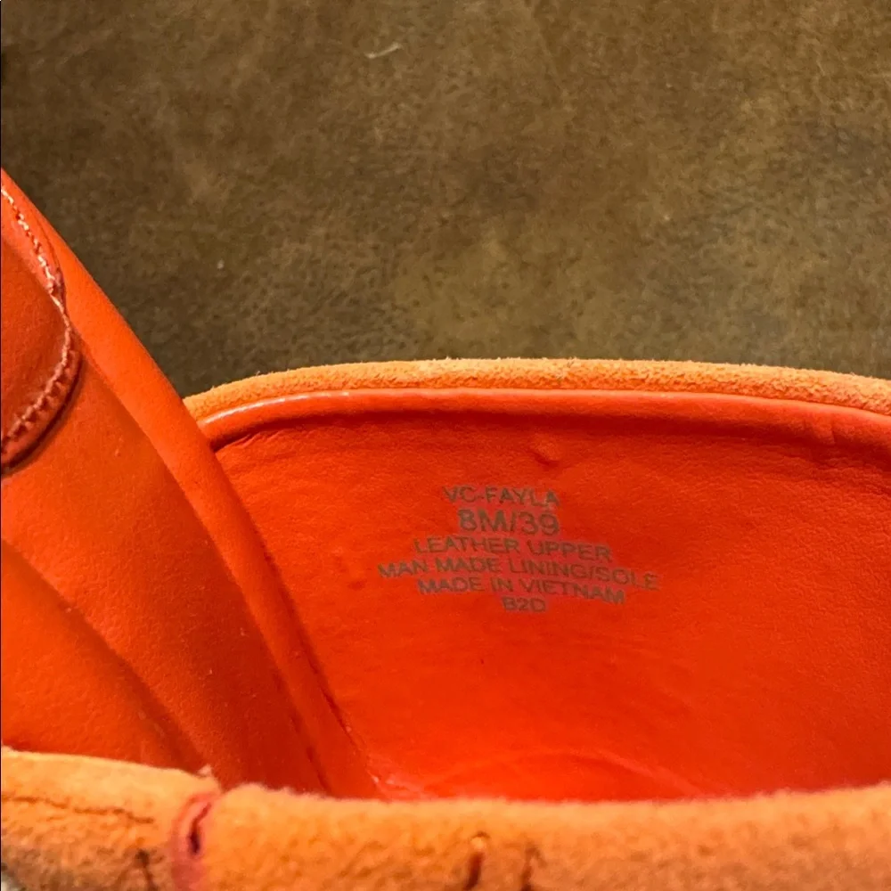 Vince Camuto Orange Wedge Sandals 8 - Picture 5 of 5